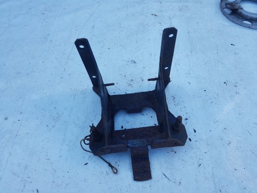 Подвеска крепление запасного колеса man tgl , фото