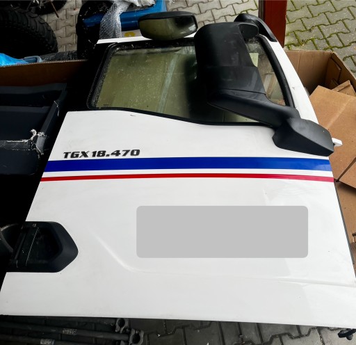 Праве комплектне двері man tg3 tgx білі , фото