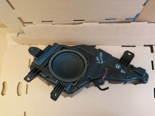 Hyundai tucson ii колонка саббуфер , фото