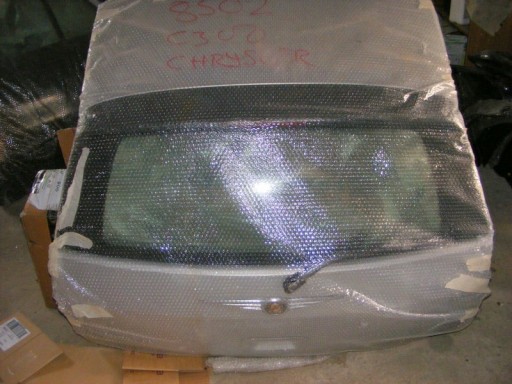 Крышка задняя задний chrysle 300c универсал новая , фото