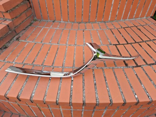 Mazda 3 bp 19- молдинг накладка хром бампера переднее левое , фото