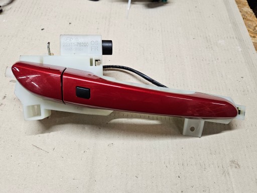 Ручка правая переднее keyless hyundai kon i 17- европейское y2r , фото