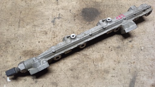 Топливная рейка lexu gs300 , фото