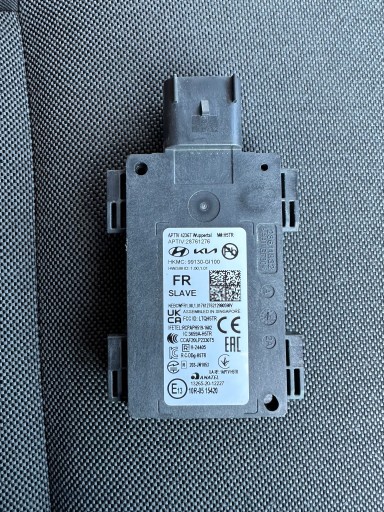 Ioniq 5 блок датчик з сенсором distronic демонтаж , фото