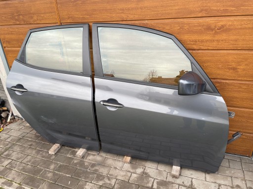 Kia venga hyundai ix20 09 -- двері праве 9a , фото