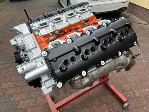 Двигун 6 4 srt jeep dodge chrysler , фото