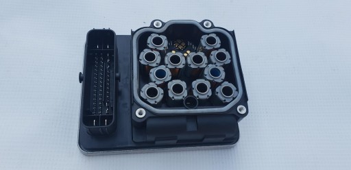 STEROWNIK POMPY ABS DSC BMW 6893769