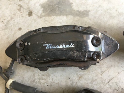 MASERATI QUATTROPORTE ZACISKI HAMULCOWE SWAP