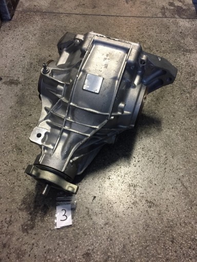 DYFERENCJAŁ TYLNY MOST DYFER MERCEDES W205