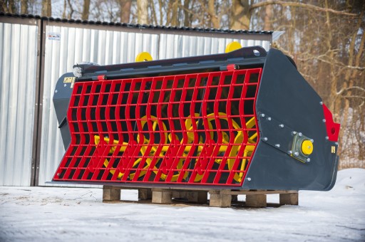 Mieszalnik łyżka hydrauliczna do betonu MTp180 poj. 655 l mocowanie JCB 3CX