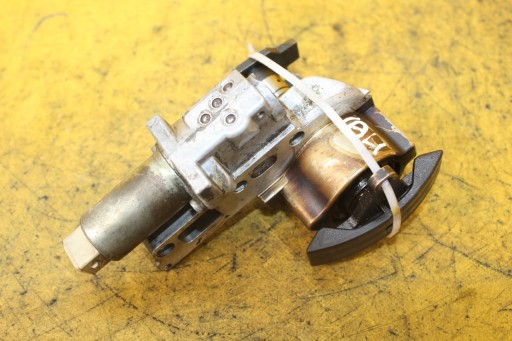 NAPINACZ ROZRZĄDU AUDI A4 B5 2.4 B 078109088C