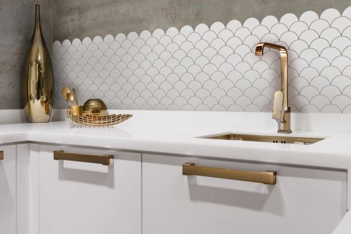 Mozaika ceramiczna ŁUSKA biała do kuchni łazienki