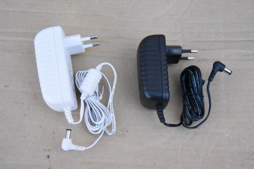 Zasilacz SAGEM 12V 1.5A oryginalny, LED Livebox