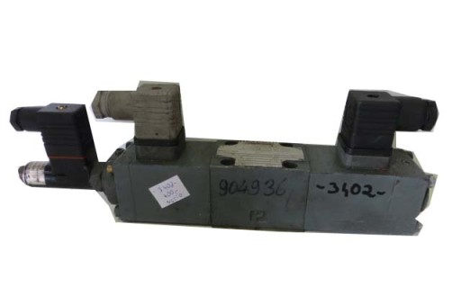 Elektrozawór REXROTH 4WRE 6 W00-11/24Z4/M-173