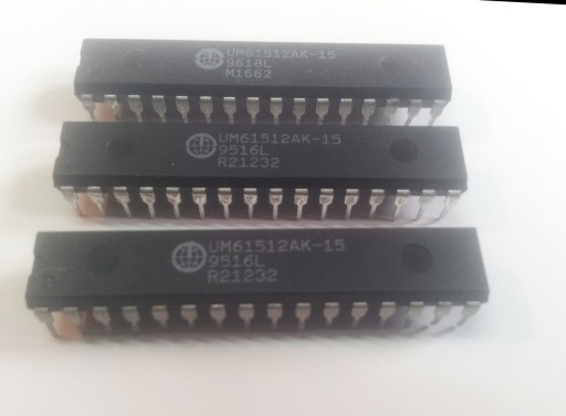 UM61512AK-15 do projektu ATARI 1088XEL pamięć SRAM
