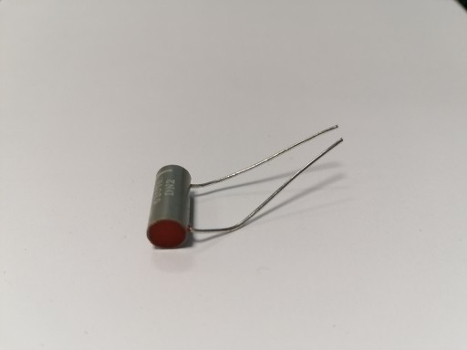 Kondensator 340 63V MIFLEX DN2