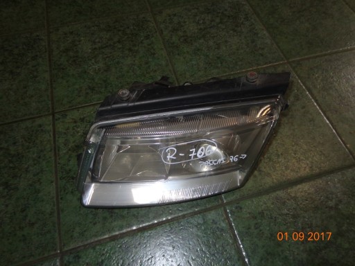 EMU REFLEKTOR LAMPA XENON VW PASSAT B5 96-00 LEWY