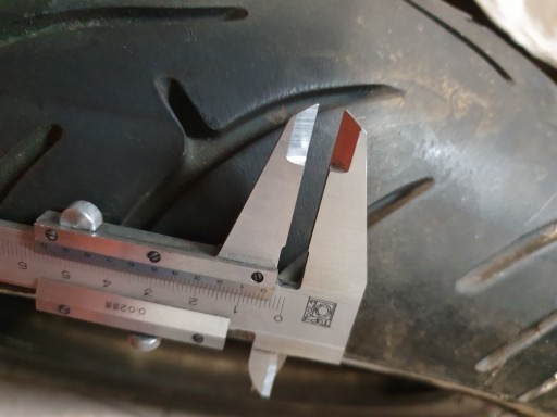 Opona Bridgestone Battlax BT 023R 150/70/17 tył