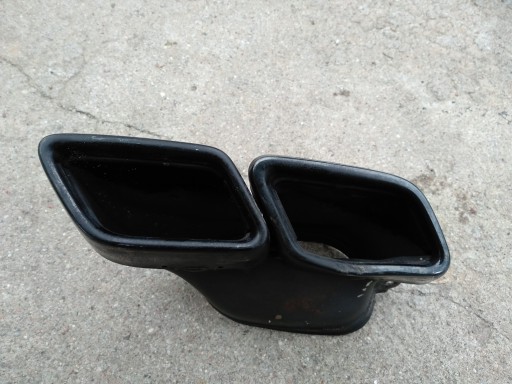 Końcówka tłumika prawa Mercedes W205 63 6.3 AMG