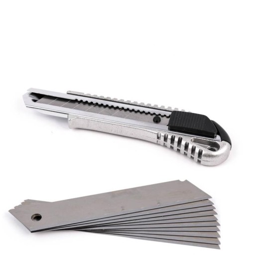 NÓŻ DO TAPET METALOWY NOŻYK 18MM + 11 OSTRZY TAPET