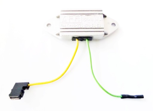 REGULATOR NAPIĘCIA ALTERNATORA FIAT 126p ORYGINAŁ
