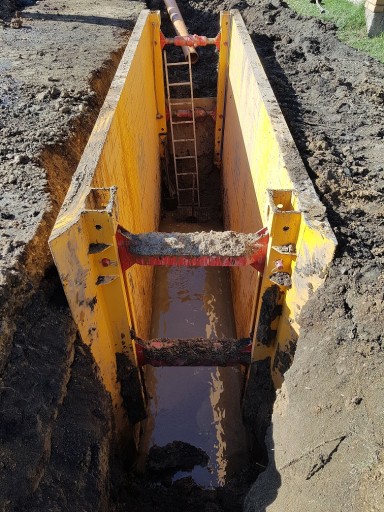 SZALUNEK DO WYKOPÓW DŁ4,5M PODWÓJNA KRAWĘDŹ TNĄCA