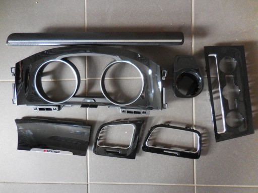 VW GOLF 7 VII DEKORY LISTWY WYKOŃCZENIE RAMKA