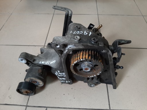POMPA WTRYSKOWA ŁAPA VECTRA C 1.9CDTI 0445010156