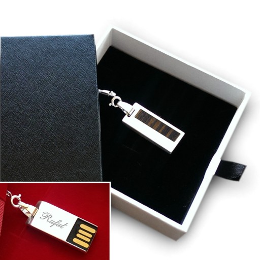 Prezenty dla chłopaka z grawerem | Pendrive 32GB