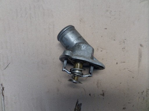 Termostat obudowa Opel Corsa c 1.2 16v 1.0 combo