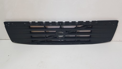 GRILL MASKI ATRAPA KABINY VOLVO FH 13 82255255