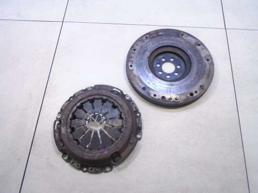SPRZĘGŁO KOŁO DOCISK MITSUBISHI CARISMA 1.8 GDI