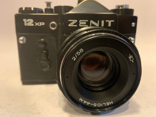 APARAT ZENIT 12 XP OB. HELIOS 44M 2/58 + FUTERAŁ