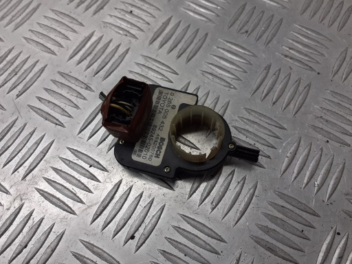 CZUJNIK KĄTA SKRĘTU TOYOTA AVENSIS T25 89245-02010