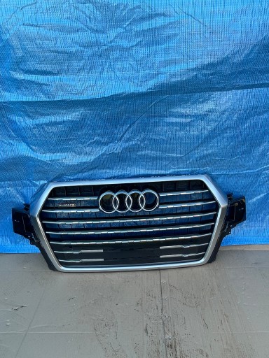 GRILL ATRAPA AUDI Q7 4M0 QUATTRO