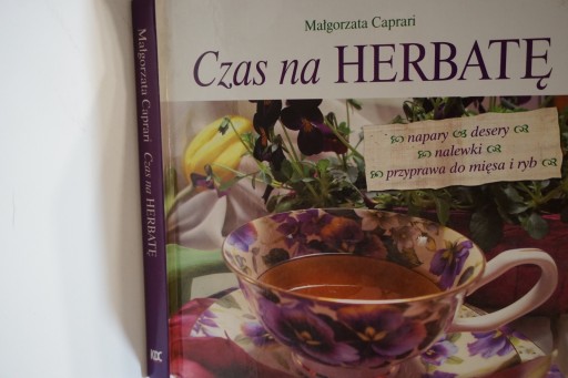CZAS NA HERBATĘ MAŁGORZATA CAPRARI