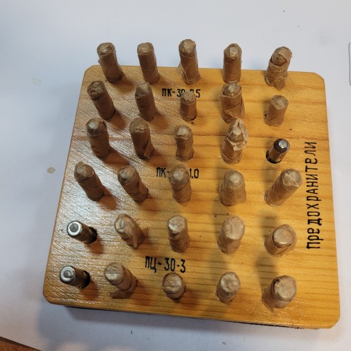 Podstawka wkładka bezpiecznikowa PK-30 PC-30