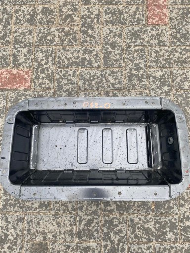 ALFA ROMEO STELVIO WANNA WNĘKA MISKA BAGAŻNIKA
