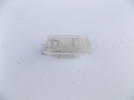 VOLVO S40 II 2 S60 2 LAMPKA OŚWIETLENIA BAGAŻNIKA