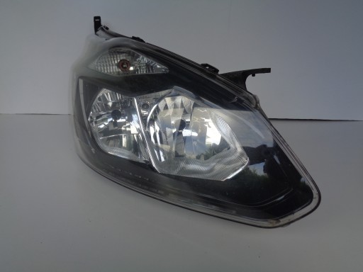 LAMPA PRAWA REFLEKTOR FORD TRANSIT CUSTOM 13-