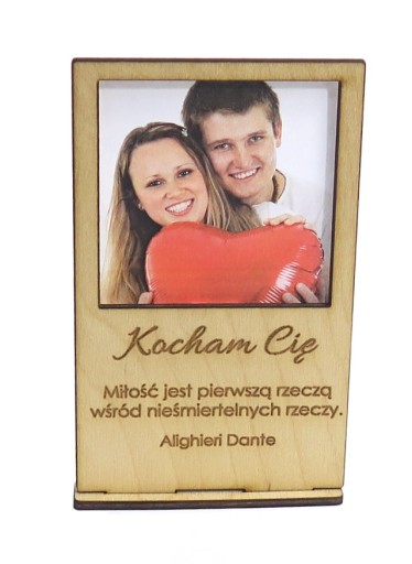 RAMKA DREWNIANA WALENTYNKI PREZENT KOCHAM CIĘ MD29