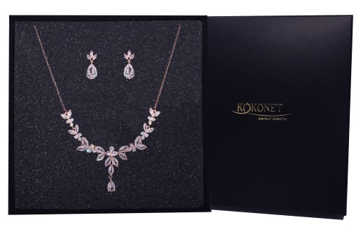 KOMPLET kolczyki z kolią rose gold naszyjnik efekt
