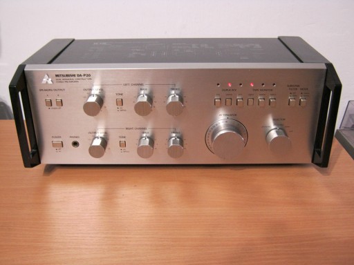 MITSUBISHI DA P 20 DUAL MONO PREAMP 100% ORYGINAŁ