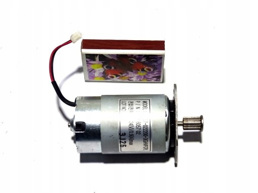 Silnik 24V DC 0,9A