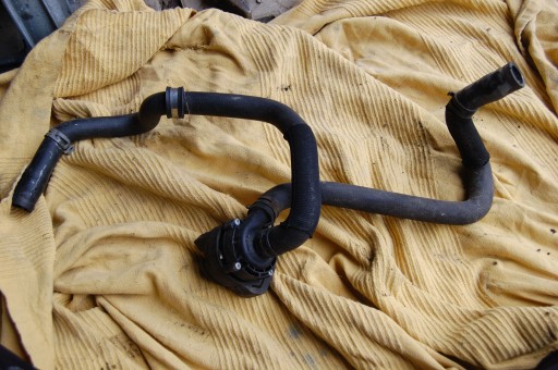 Mercedes-Benz OE A2118350028 pompa wody