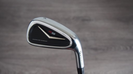 TAYLORMADE IRON 4 GRAAPHITE REGULAR IDEALNY