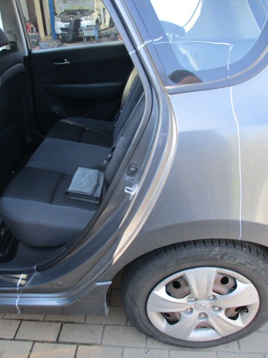 PRÓG BŁOTNIK LEWE TYŁ HYUNDAI I30 I CW 10R 9A