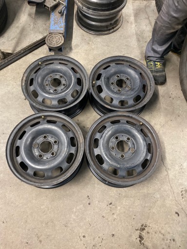 FELGI Stalowe Mercedes 5x112 5,5jx15 et54 a klasa