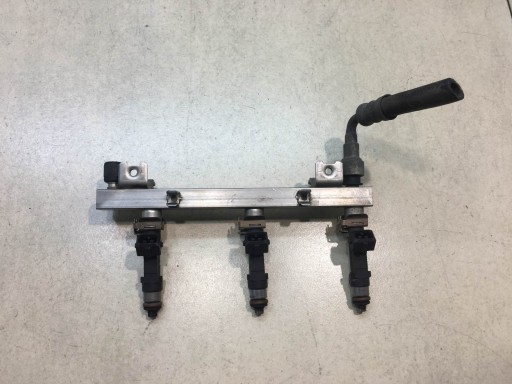 LISTWA WTRYSKOWA CORSA C 1.0 0280151207