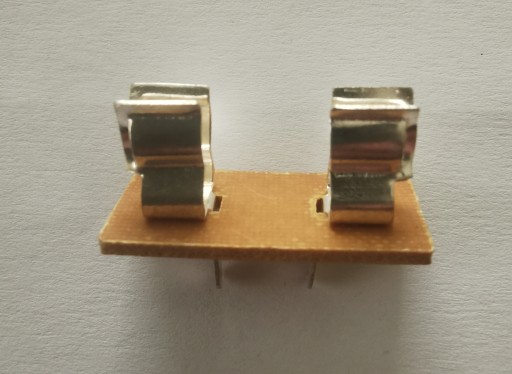 Gniazdo bezpiecznika 20mm do druku 10 sztuk
